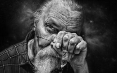 LINEA DE DESCENDENCIA: LOS ANCIANOS