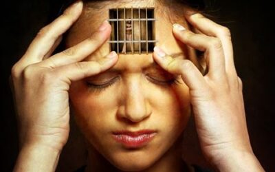APRENDE A DISTINGUIR LAS AMISTADES TOXICAS