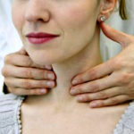 causas emocionales de la tiroides