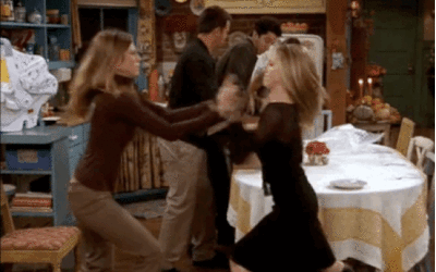 LAS 5 PELEAS TÍPICAS DE LAS FIESTAS QUE PUEDES EVITAR
